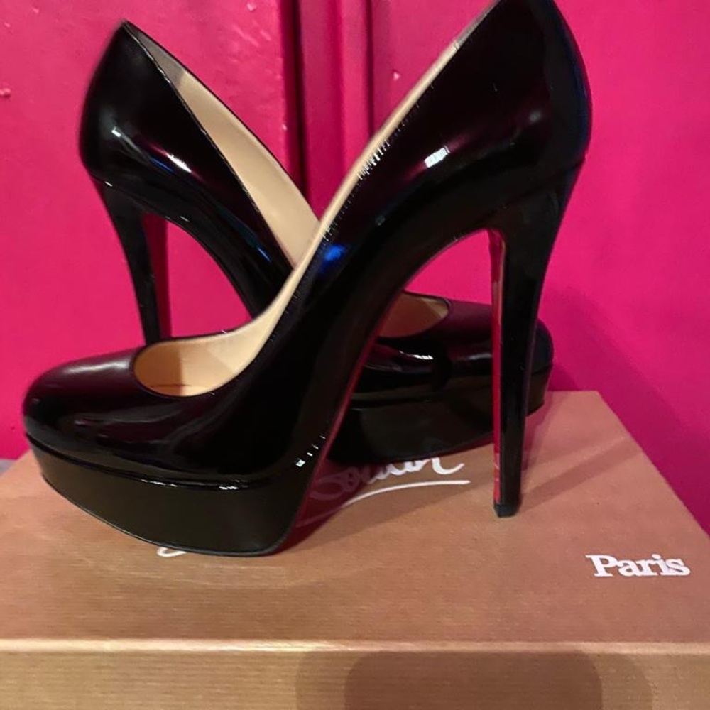 AUTHENTIC Bianca 140 Patent Calf Christian Louboutin Heel * Black and worn 1!